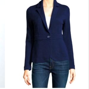 Neiman Marcus Cashmere sweater